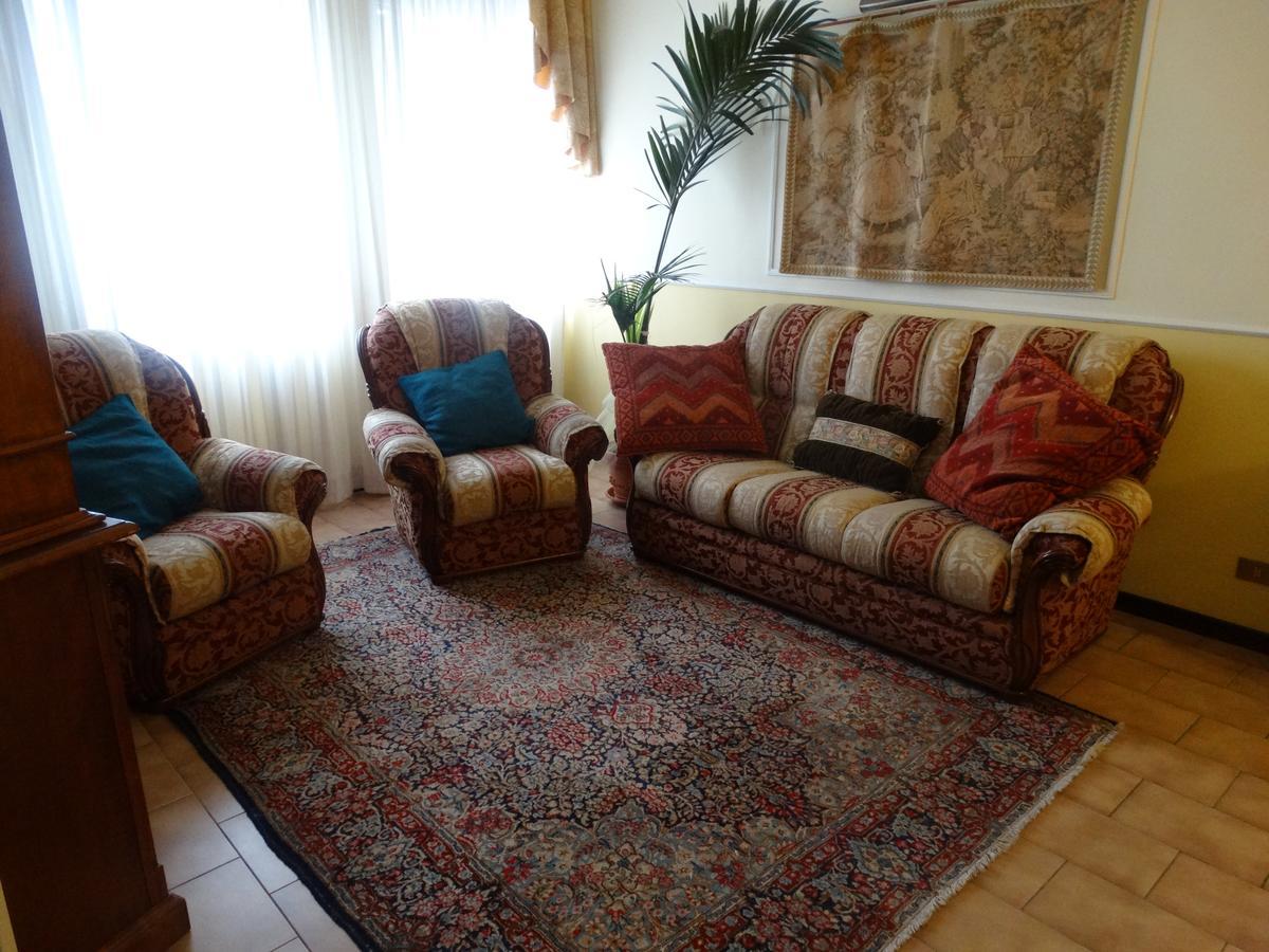 Locanda Il Burchiello Ориаго-ди-Мира Экстерьер фото